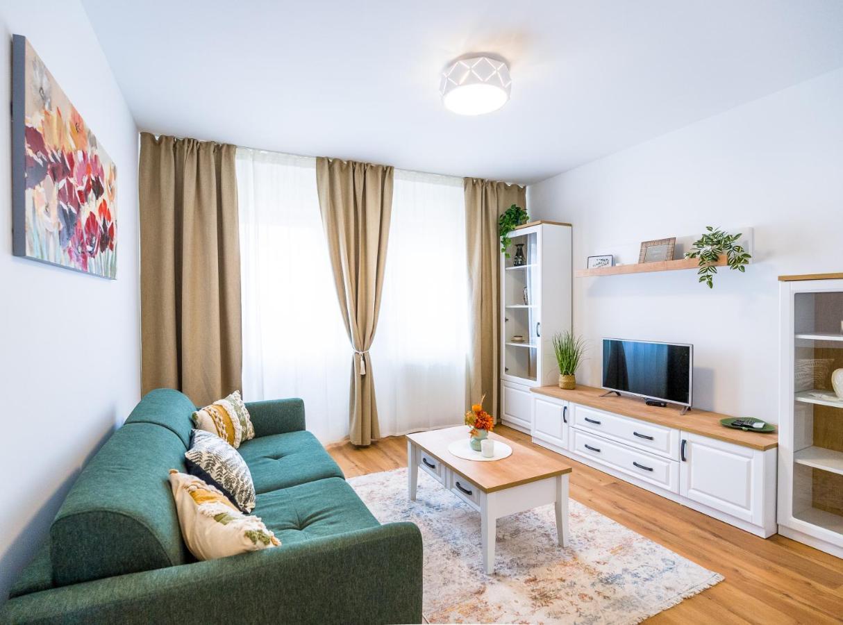Tonka Apartment Póla Kültér fotó